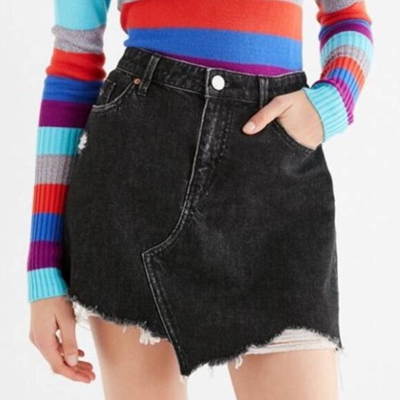 NWT BDG cutoff denim mini skirt asymmetrical black distressed womens small (2-4) - Picture 1 of 13